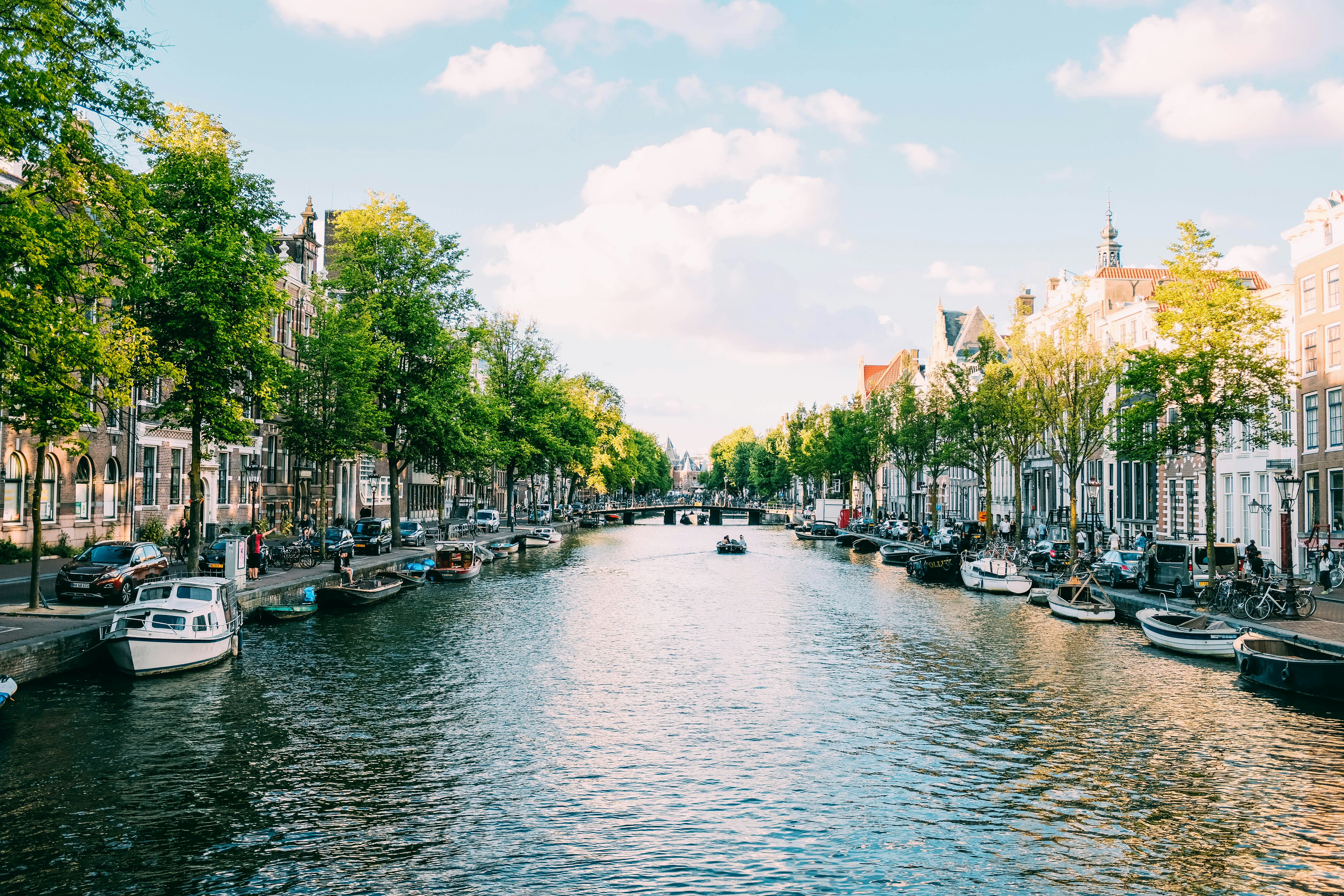 Amsterdam – Tulpenzauber in den Grachten